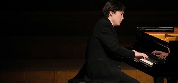 Seong-Jin Cho1.jpg