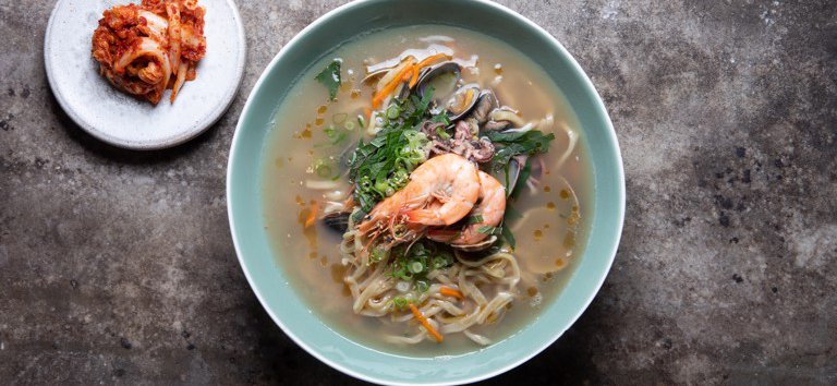 Seafood Kalguksu With Fresh Kimchi Kccuk